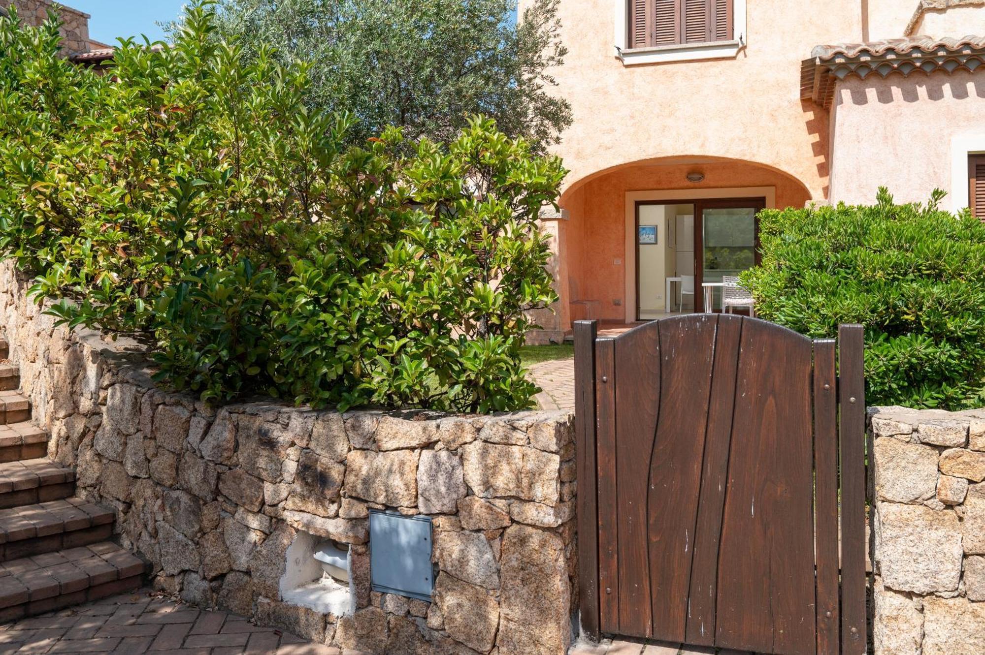 Villaggio Perlacea - Your House In Sardinia Golfo Aranci Exterior photo